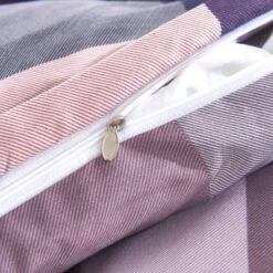 Jeu De Housse De Couette Carreaux Violet 155x200/80x80 Cm 7 Jeu De Housse De Couette Carreaux Violet 155x200/80x80 Cm -TODAY || DODO || Vision Soldes Boutique jeu de housse de couette carreaux violet 155x200 80x80 cm 8718475563372 1352771